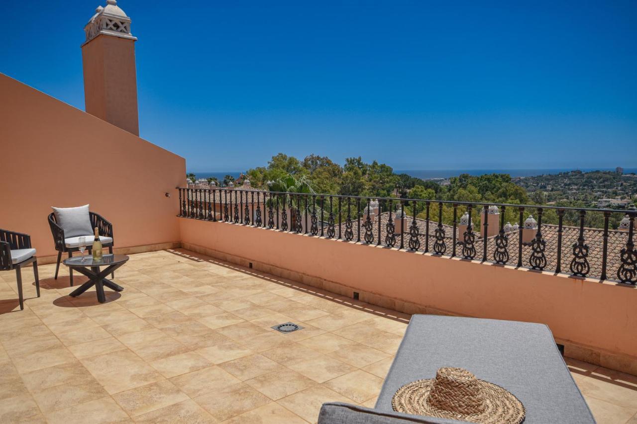 Penthouse With Sea Views In Nueva Andalucia Apartament Marbella